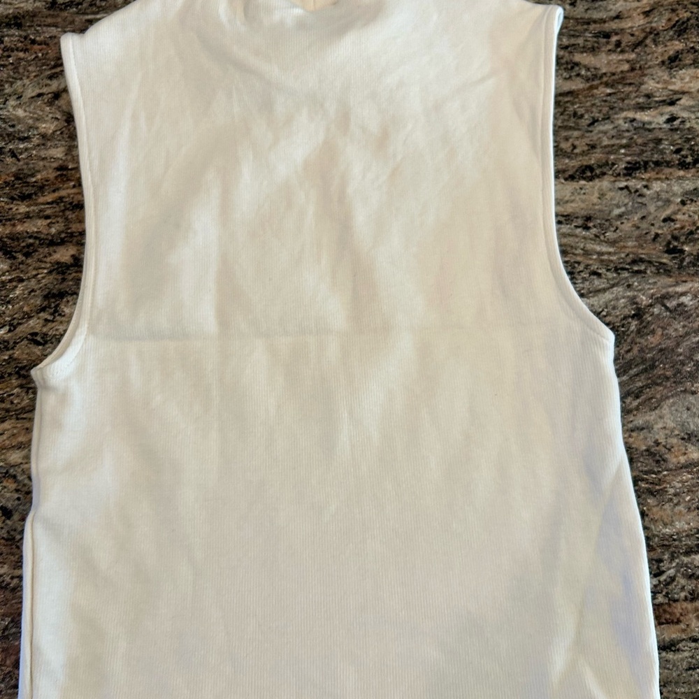Zara Sleeveless White Turtleneck Top - Picture 2 of 4